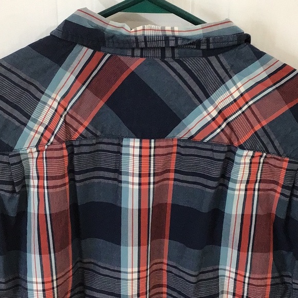 North Face button down shirt - Picture 4 of 5